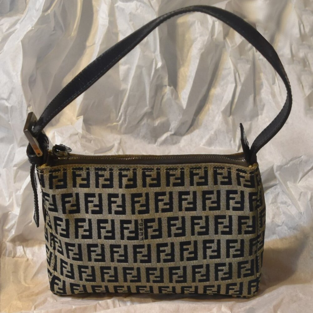 Vintage Fendi Zucca Canvas Leather Pochette Made in Italy - Picture 7 of 11